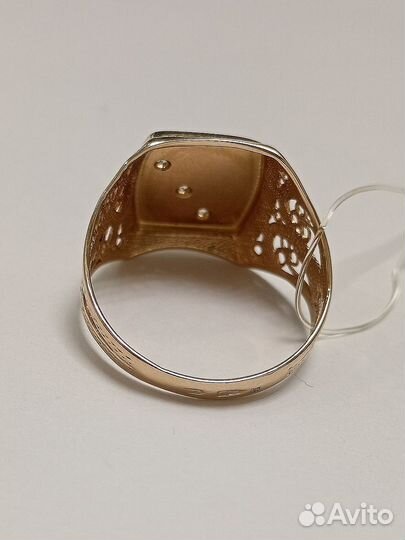 Золотое кольцо мужское перстень