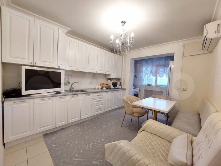 5-к. квартира, 105 м², 6/10 эт.