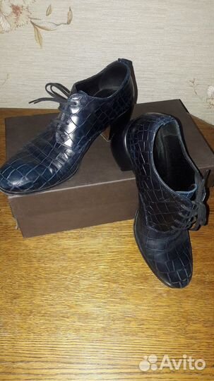 Туфли женские. Производство Италия