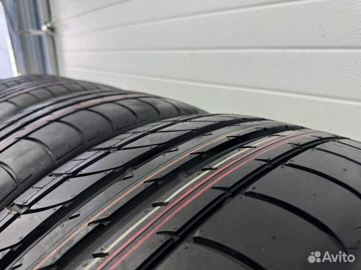 Dunlop SP QuattroMaxx 275/40 R22 109Y