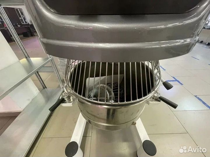 Миксер планетарный Apach