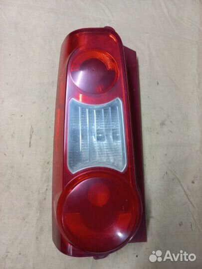 Фонарь задний левый Peugeot Partner фургон 1.6