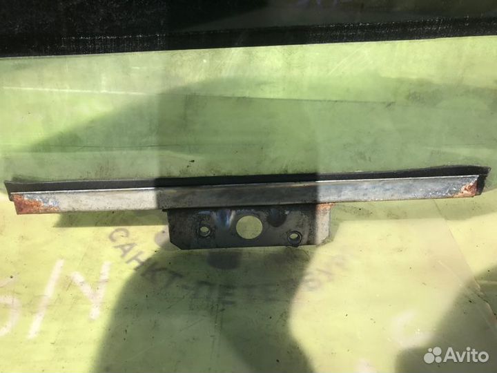 Стекло двери заднее правое Ваз Приора 2170 1.6 16V