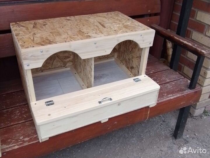 Гнездо для кур с яйцесборником