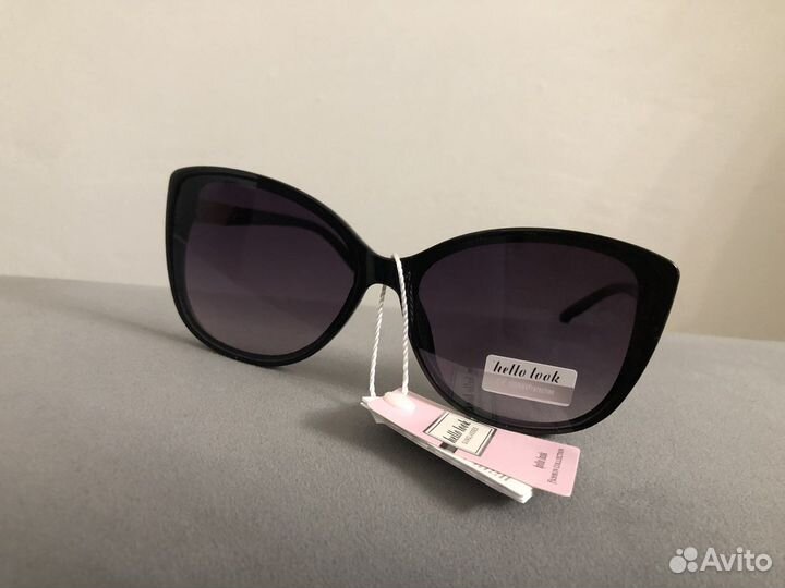 Солнечные очки женские