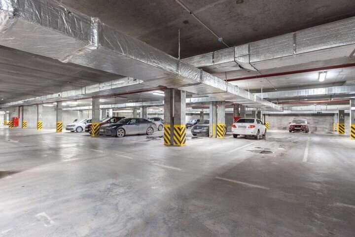 Машиноместо, 13 м²