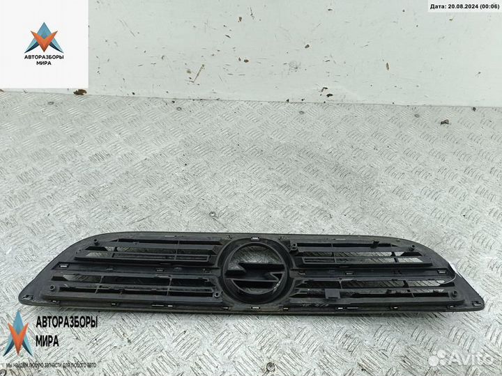 Решетка капота Opel Zafira (A) рест. 2005 24453538