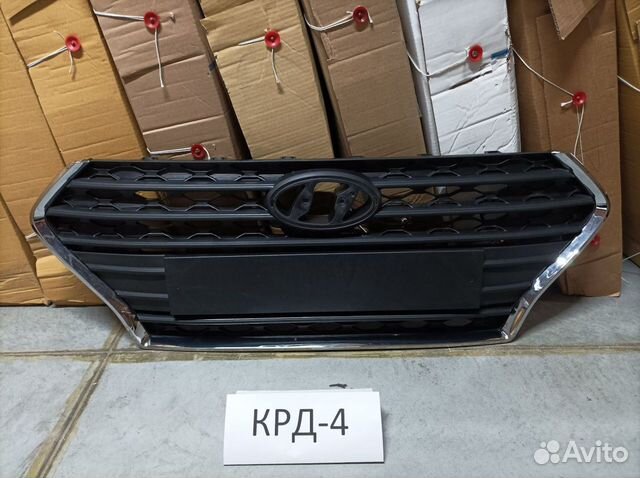 Решетка радиатора Хендай Солярис