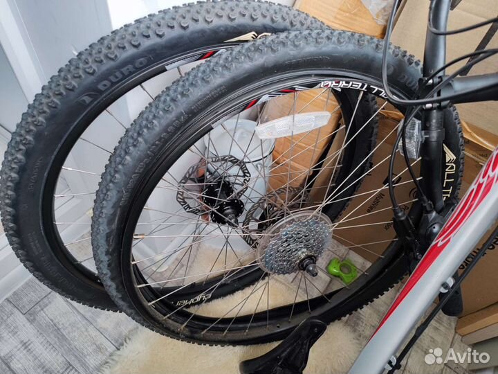 Велосипед GT Agressor Expert 2017 27,5