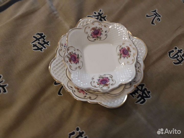 Набор столовой посуды