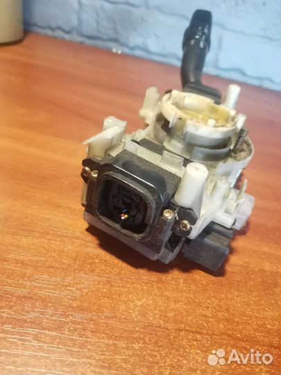 Блок подрулевых переключателей Toyota Camry SV40