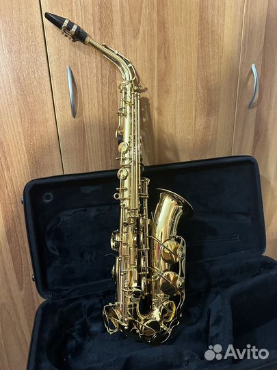 Саксофон альт Yamaha yas 280