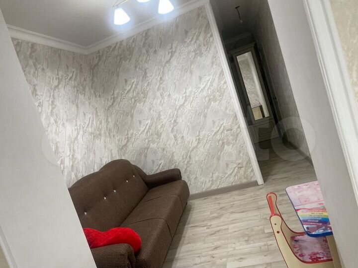 2-к. квартира, 60 м², 4/4 эт.