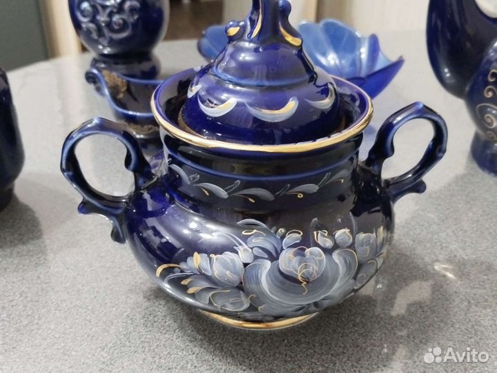 Сахарница кобальт с позолотой формы Голубка