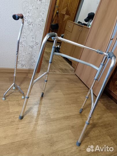 Ходунки для инвалидов на колесах