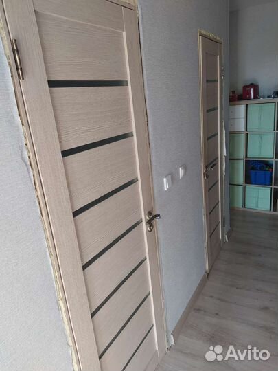 Двери межкомнатные б/у