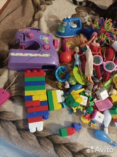 Пакет с игрушками для девочки до четырёх лет вкл