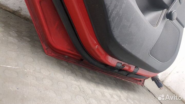 Дверь боковая левая задняя Ford Focus 3, 2011