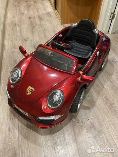 Детский электромобиль