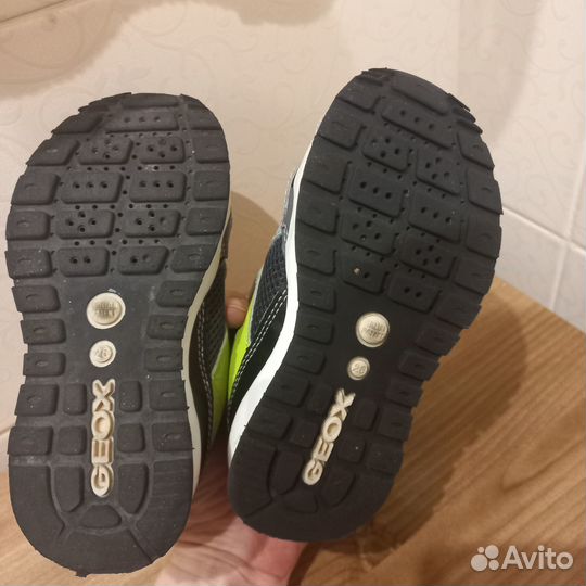 Кроссовки geox 26 для мальчика