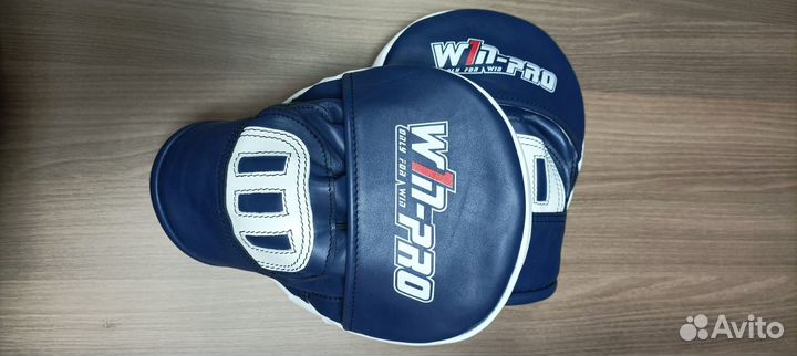 Лапы боксерские изогнутые