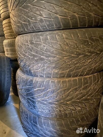 Toyo Proxes S/T 285/50 R20