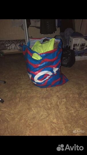 Пакет с вещами