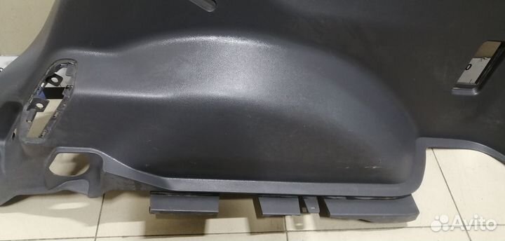 Обшивка багажника Land Cruiser (150) -Prado 2009