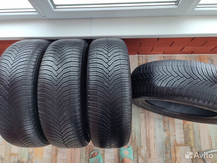 Michelin CrossClimate SUV 215/65 R17