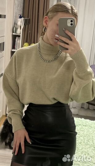 Свитер женский