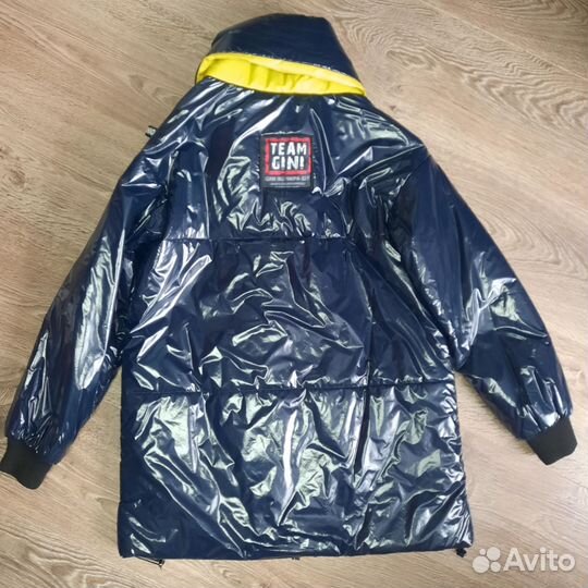 Курточка женская 48-52 разм