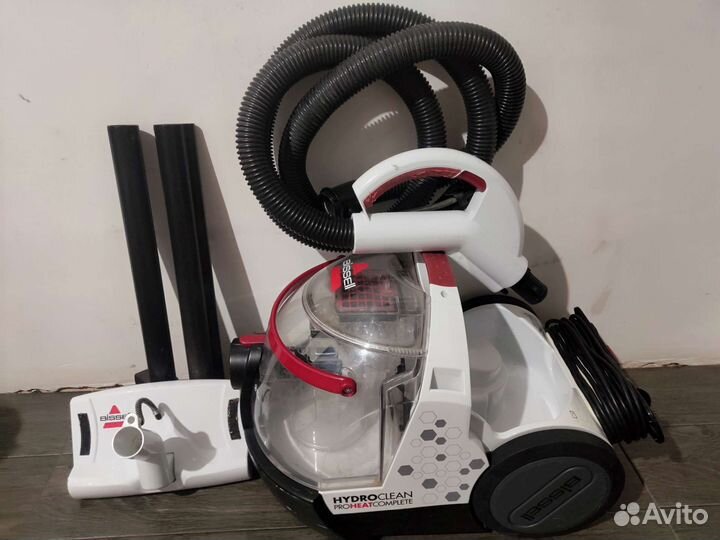 Моющий пылесос bissell