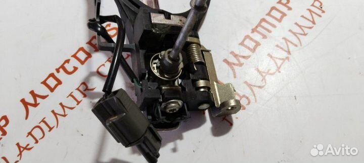 Ручка двери внешняя правая Mitsubishi Lancer 10