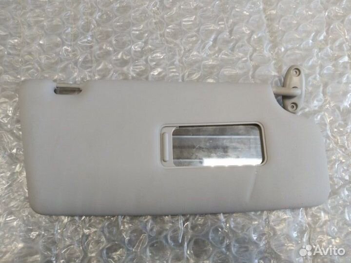 Козырек солнцезащитный правый Ford Focus 1998