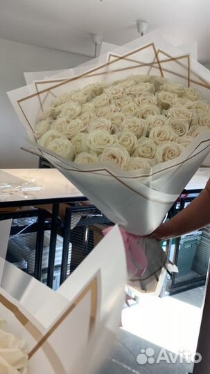 Белые розы. 25 роз. 51 роза. 101 роза. Доставка