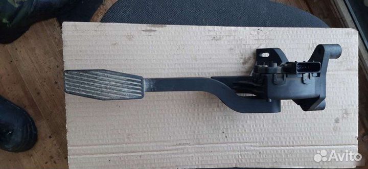 Педаль газа Opel Corsa C