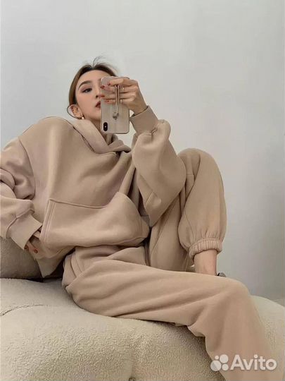 Спортивный костюм