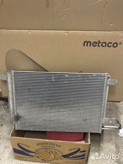 Радиатор кондиционера Skoda Superb 2