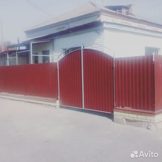 Заборы, ворота, палисадники