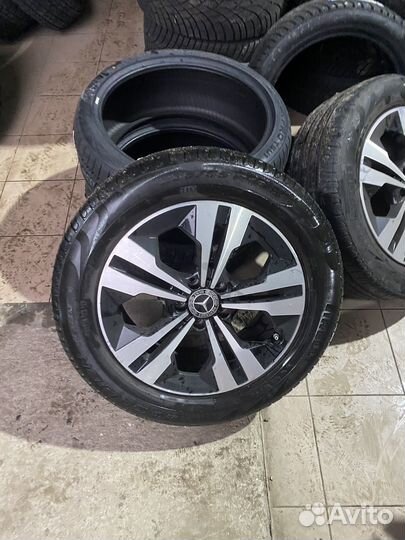 Комплект летних колес 235/55/r18