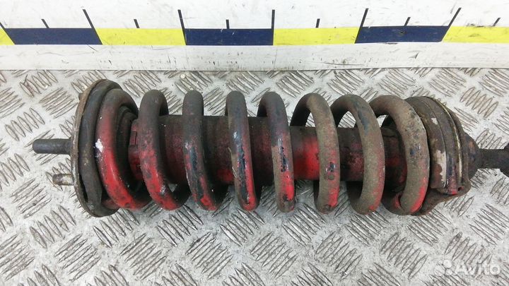 Стойка передняя Nissan Navara D40 (2005–2015)