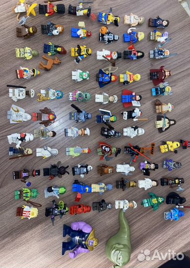 Lego minifigures