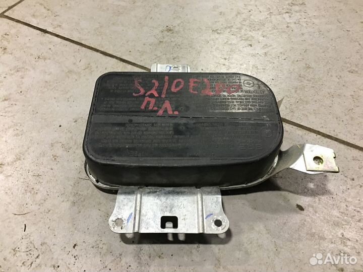 Подушка безопасности передняя левая mercedes W210