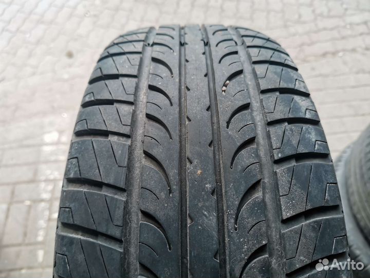 Viatti Strada 2 (V-134) 205/55 R16