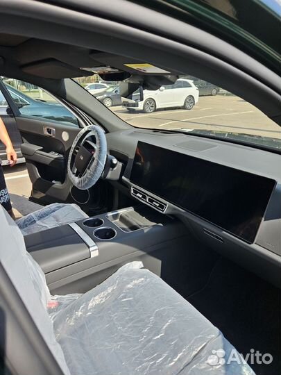 Установка SIM-карты и приложений LiXiang L7/L8/L9