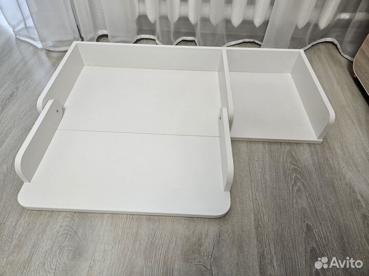 Пеленальный столик