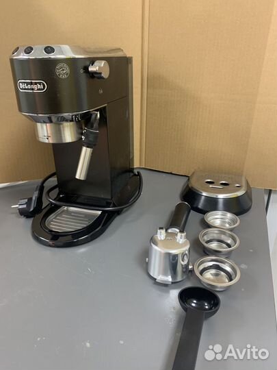 Кофеварка рожковая delonghi ec 685