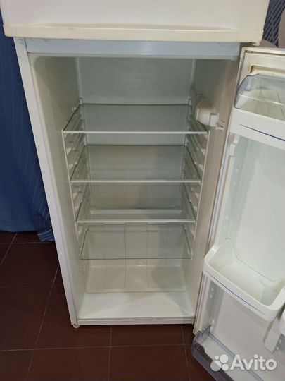 Холодильник. Доставка бесплатно
