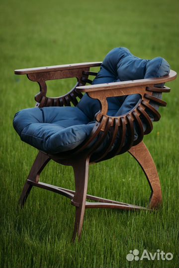 Комплект дизайнерской мебели для интерьера