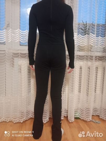 Тренировочный костюм для фигурного катания